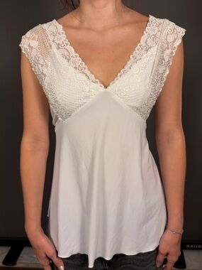 Lace Trim V-Neck White Camisole